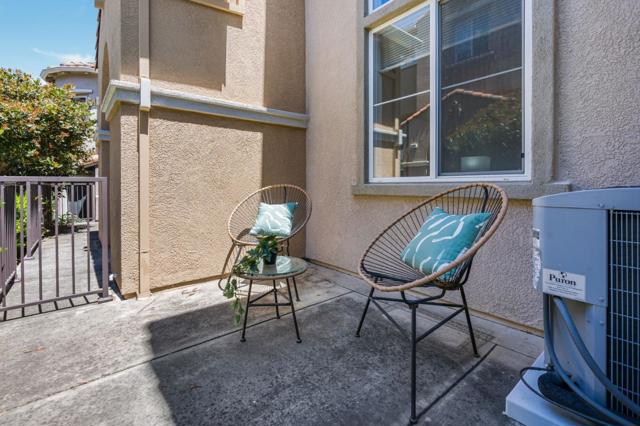 Image 38 of 63 For 1901 Garzoni Place