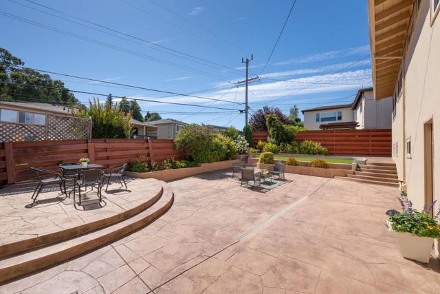 1149 Glenwood Drive, Millbrae CA: https://media.crmls.org/mediaz/4bebe8fe-5107-4def-815d-720077b11825.jpg