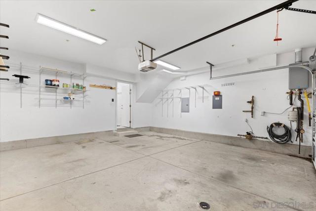 4177 Voltaire, San Diego CA: https://media.crmls.org/mediaz/4bec3ab3-bcee-408c-8e98-6c79a777498c.jpg