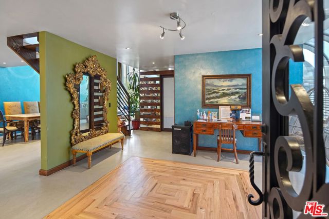 3401 PACIFIC Avenue, 3 photo 2