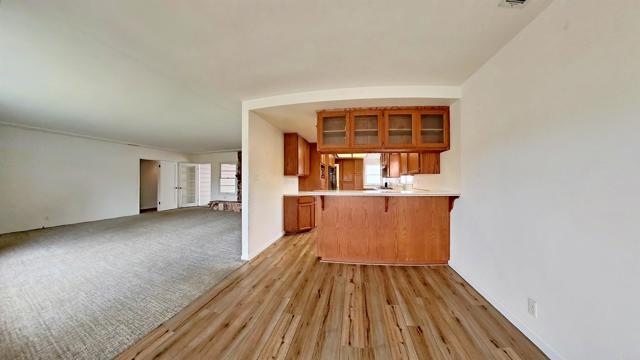 2862 Highland Drive, Carlsbad CA: https://media.crmls.org/mediaz/4bec8fae-85fd-4a18-a35b-a77318b8cb08.jpg