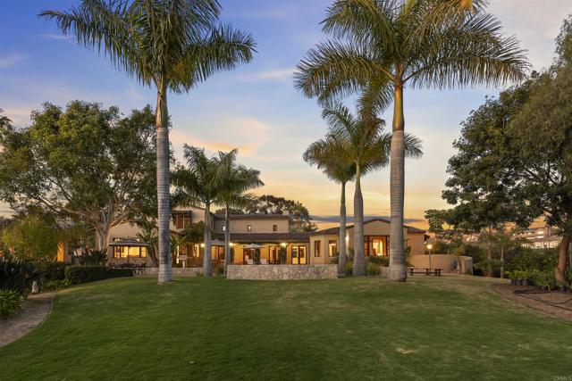 16733 Calle Hermosa, San Diego CA: https://media.crmls.org/mediaz/4bed1cc1-1a08-473b-97e8-5872e90a0502.jpg