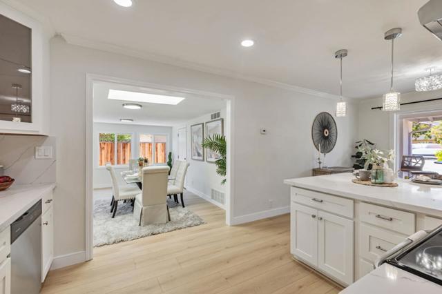 402 S Mary Avenue, Sunnyvale CA: https://media.crmls.org/mediaz/4bed45d7-459f-4718-98da-c05776beefe3.jpg