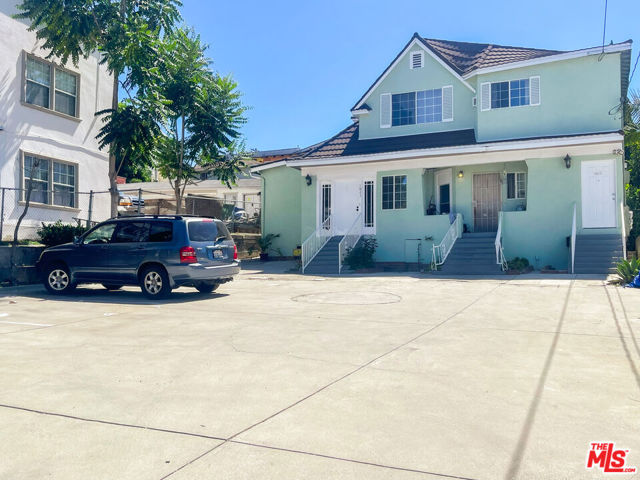 1922 Santa Ynez Street, Los Angeles CA: https://media.crmls.org/mediaz/4bee0882-5bec-4c95-bc65-f30962e0f473.jpg