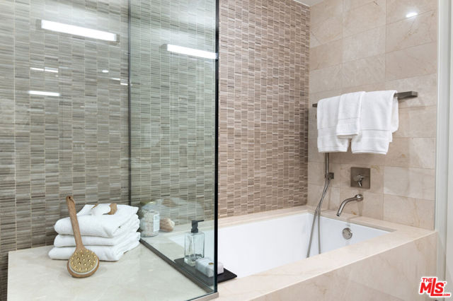 1755 Ocean Avenue, Santa Monica CA: https://media.crmls.org/mediaz/4bee717d-6651-466b-982e-21f94eeafbfe.jpg