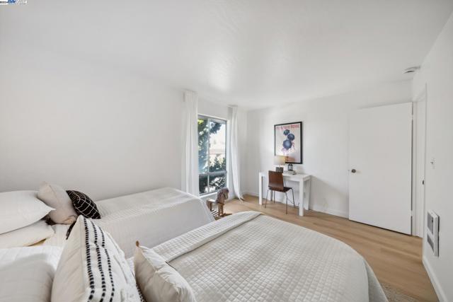 2106 Otis Dr, Alameda CA: https://media.crmls.org/mediaz/4beeaa3f-2f0b-4cf5-ac5f-d96b3d47642c.jpg