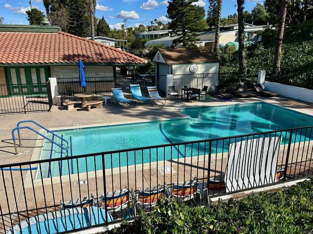 Detail Gallery Image 29 of 31 For 2130 Sunset Dr. #14,  Vista,  CA 92081 - 2 Beds | 2 Baths