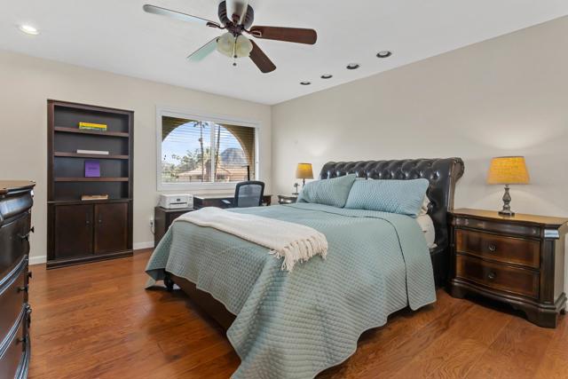 73197 Rod Laver Lane, Palm Desert CA: https://media.crmls.org/mediaz/4bf02535-d0cb-46c0-9d29-c30610cc1489.jpg