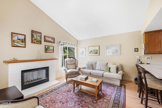 Detail Gallery Image 8 of 47 For 1148 Itamo St, Camarillo,  CA 93012 - 2 Beds | 2 Baths