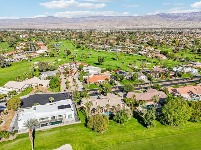 79371 Four Paths Lane, Bermuda Dunes CA: https://media.crmls.org/mediaz/4bf14b05-10a6-47f6-9bd0-666ecc5b7fee.jpg