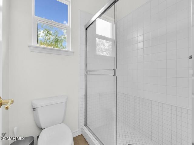 5455 Via Olas, Newbury Park CA: https://media.crmls.org/mediaz/4bf19268-429b-4202-a6ec-3eecff617553.jpg