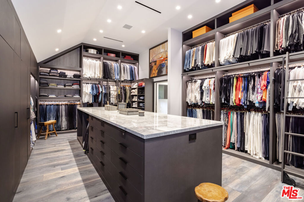 MLS #25481115 img 27