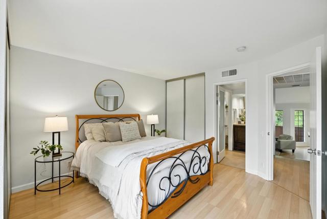 461 Costa Mesa Terrace, Sunnyvale CA: https://media.crmls.org/mediaz/4bf37aad-e7bc-4389-89d8-4b068bd8fd96.jpg