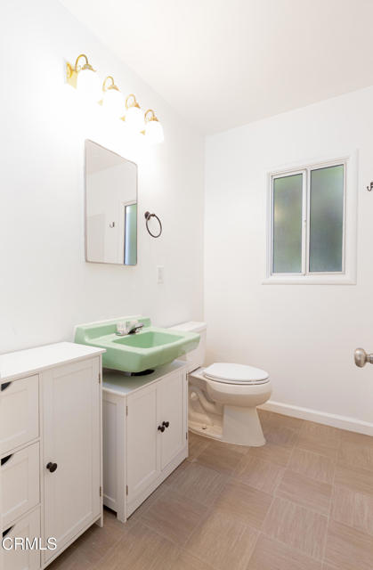 Detail Gallery Image 10 of 25 For 14157 Gruen St, Los Angeles,  CA 91331 - 3 Beds | 2 Baths