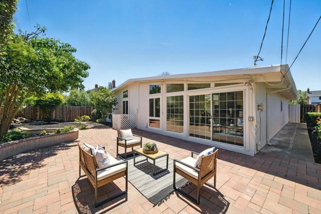 1064 Wunderlich Drive, San Jose CA: https://media.crmls.org/mediaz/4bf4d935-97b3-4ff5-8bbc-cbea82dae54e.jpg