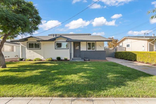 1793 H Street, Union City CA: https://media.crmls.org/mediaz/4bf54c03-9a50-40aa-bf11-08adbe9cc9d6.jpg