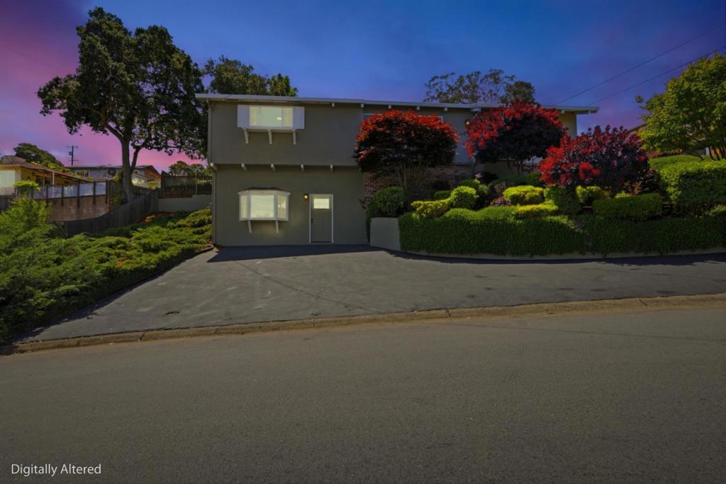 416 Middle Road