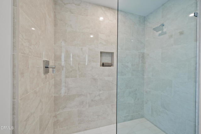 Detail Gallery Image 15 of 63 For 1238 Devon Ln, Ventura,  CA 93001 - 4 Beds | 4/1 Baths