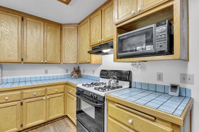 53340 Idyllbrook Drive, Idyllwild CA: https://media.crmls.org/mediaz/4bf72fd6-a90e-4115-909e-4aaa16743eca.jpg