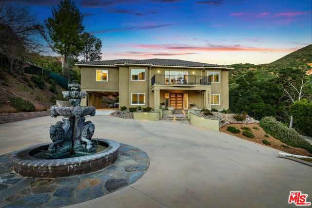 29677 Mulholland Highway, Agoura Hills CA: https://media.crmls.org/mediaz/4bf80844-883e-4912-999d-3db78c749ca7.jpg