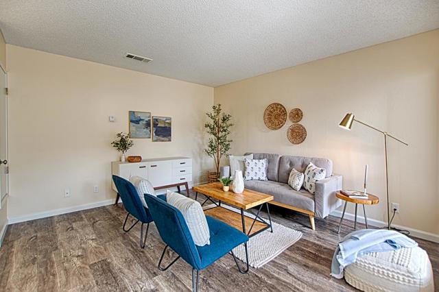 106 Palo Verde Terrace, Santa Cruz CA: https://media.crmls.org/mediaz/4bf8e0d9-0ba3-4892-9aad-01b5905f0a9c.jpg