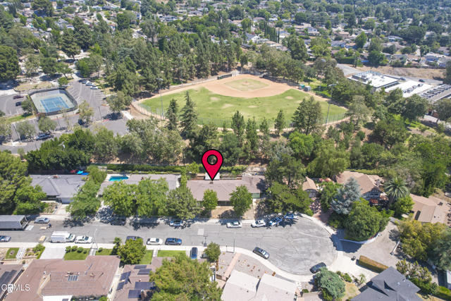 3553 Pontiac Street, La Crescenta CA: https://media.crmls.org/mediaz/4bf9887b-5496-40a6-9c76-cfba087f1567.jpg