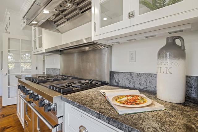 2551 Grant Street, Calistoga CA: https://media.crmls.org/mediaz/4bfa09b9-4d3d-42a5-93aa-acc86416cd49.jpg
