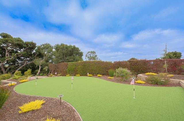 10883 Assisi Way, Salinas CA: https://media.crmls.org/mediaz/4bfa0f02-3cb2-4ad8-a85b-fb1e300b00d3.jpg