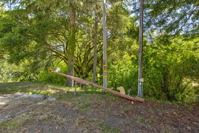 5090 La Honda Road,  CA: https://media.crmls.org/mediaz/4bfabf1c-f12d-4198-9ec2-2f5f4d81e960.jpg