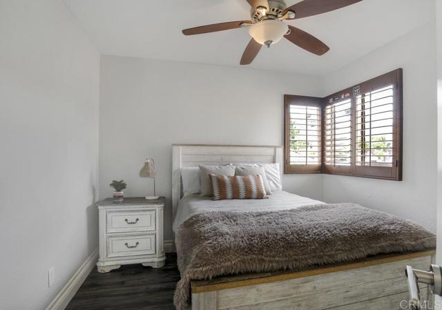 1216 Woodview Drive, Oceanside CA: https://media.crmls.org/mediaz/4bfbc5dc-faa7-4a0a-b6b7-a0501eb0c9cf.jpg