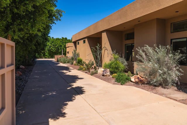 72116 Clancy Lane, Rancho Mirage CA: https://media.crmls.org/mediaz/4bfc3479-04a5-4646-bdd8-ce5dc0603424.jpg