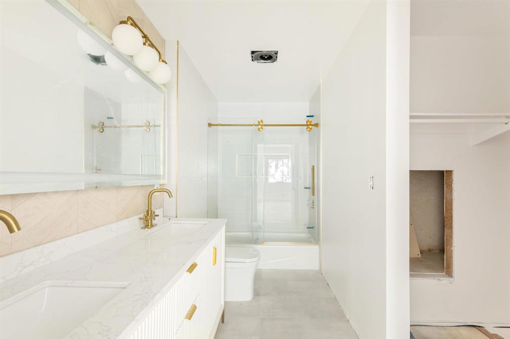 5210 Navarra Drive - photo 18