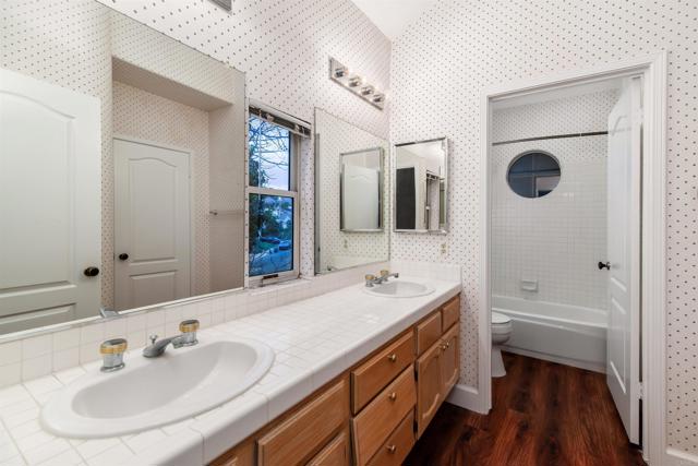 Detail Gallery Image 36 of 55 For 11605 Windcrest Ln, San Diego,  CA 92128 - 4 Beds | 3 Baths