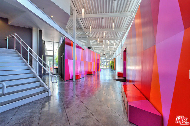 13020 Pacific, Playa Vista CA: https://media.crmls.org/mediaz/4bfd9a9d-97aa-491a-bf49-c07fe61ef341.jpg