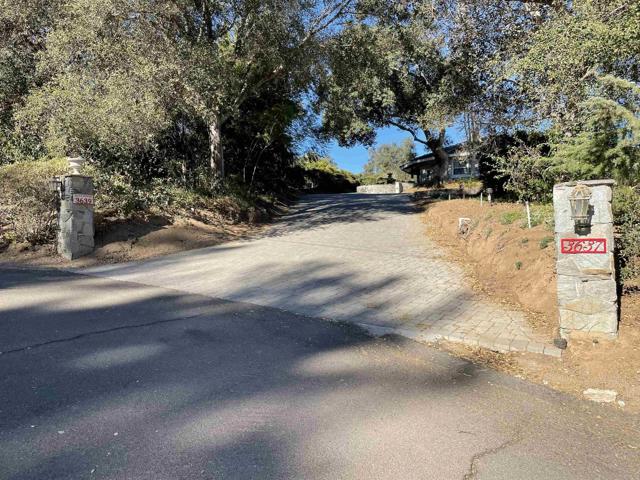Image 50 of 52 For 3637 La Canada Road