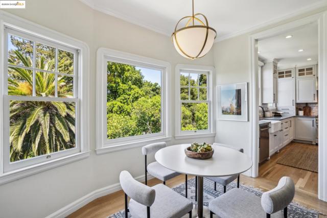 6051 MARGARIDO Dr, Oakland CA: https://media.crmls.org/mediaz/4bff5d55-fa75-4db8-9192-755efe9e667b.jpg