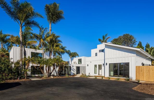 Detail Gallery Image 3 of 54 For 250 258 Hillcrest Dr, Encinitas,  CA 92024 - – Beds | – Baths