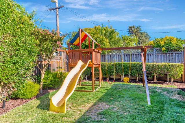 6540 Camelia Drive, San Jose CA: https://media.crmls.org/mediaz/4bffab0c-2948-4dfc-a9d7-ddb701de1668.jpg