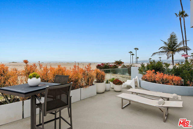 Image 1 of 50 For 270 Palisades Beach Road 203