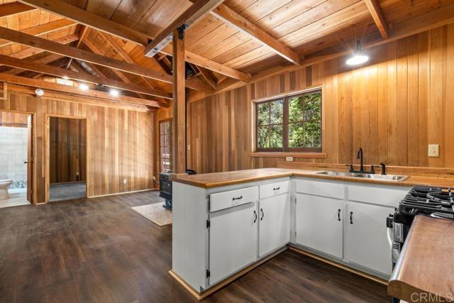 Detail Gallery Image 9 of 28 For 22058 Crestline Rd, Palomar Mountain,  CA 92060 - 1 Beds | 1 Baths