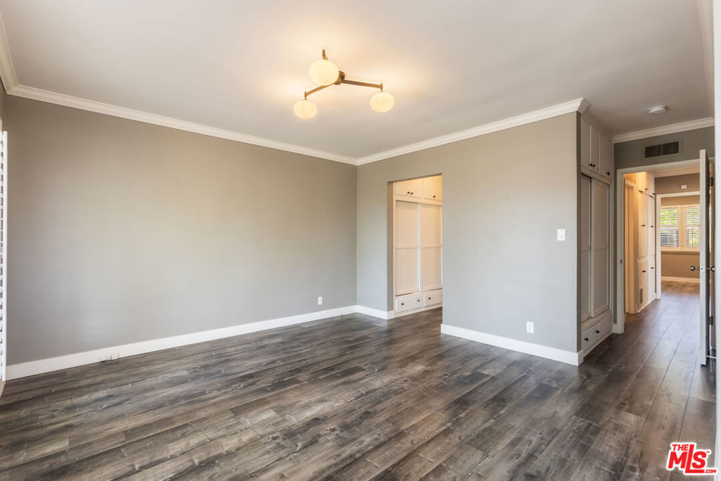 MLS #26851331 image #32