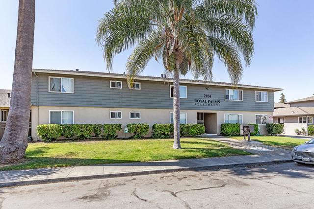 2104 Royal Drive, Santa Clara CA: https://media.crmls.org/mediaz/4c035077-66f3-4a2d-8c33-9a40aeb89439.jpg