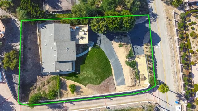 Image 6 of 41 For 1527 Calavo Drive