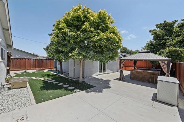 3068 Nightingale Place, Fremont CA: https://media.crmls.org/mediaz/4c03fa54-e898-4b52-bb73-1082f589a0f1.jpg