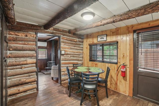 25750 Alderwood, Idyllwild CA: https://media.crmls.org/mediaz/4c047ef0-bcd6-4850-9361-bc5b8a5130ea.jpg