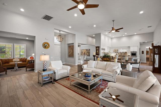 11 Alicante Circle, Rancho Mirage CA: https://media.crmls.org/mediaz/4c0589d9-d64d-4b6e-af22-945181d2e09e.jpg