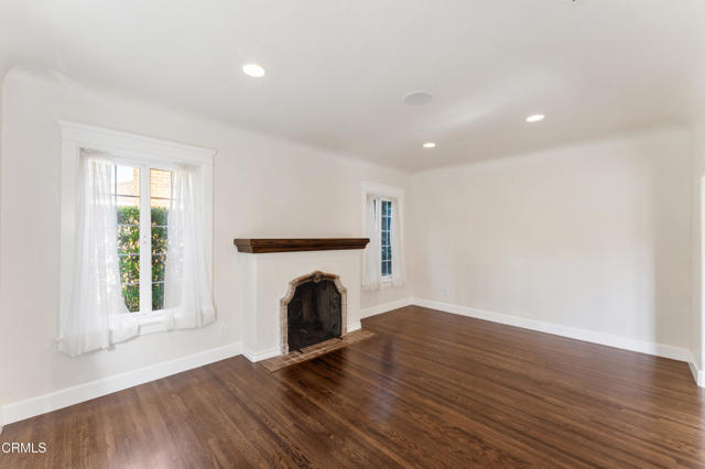 Detail Gallery Image 6 of 43 For 2242 Cooley Pl, Pasadena,  CA 91104 - 3 Beds | 2 Baths