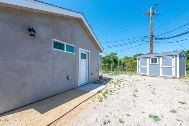 1499 Calle Morera, Thousand Oaks CA: https://media.crmls.org/mediaz/4c089083-c3d2-4088-bd96-4863393fc5c5.jpg