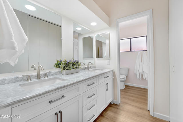 4188 Minnecota Drive, Thousand Oaks CA: https://media.crmls.org/mediaz/4c08f311-d6c0-4fa5-a041-fae53a6e0c1a.jpg
