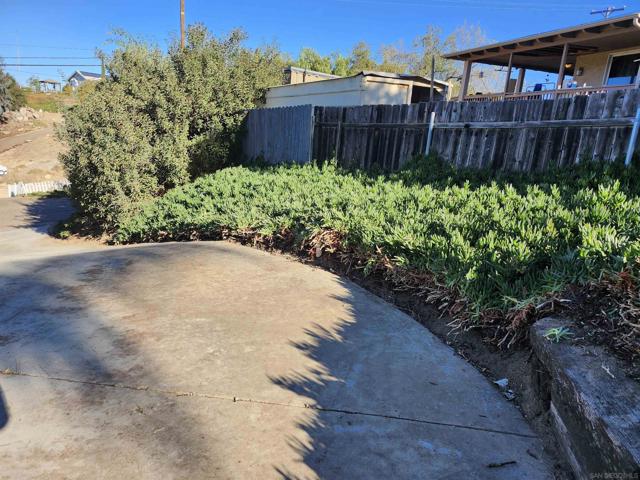 238 Lilac Dr., El Cajon CA: https://media.crmls.org/mediaz/4c098e05-8c58-4d97-821b-11795af65aeb.jpg